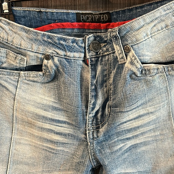 Junior boys blue denim distressed ripped short jeans size 14 - Picture 3 of 5